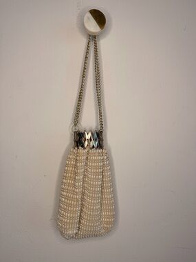 Vintage 1920s accordion white Beaded handbag Evening Bag with metal chain